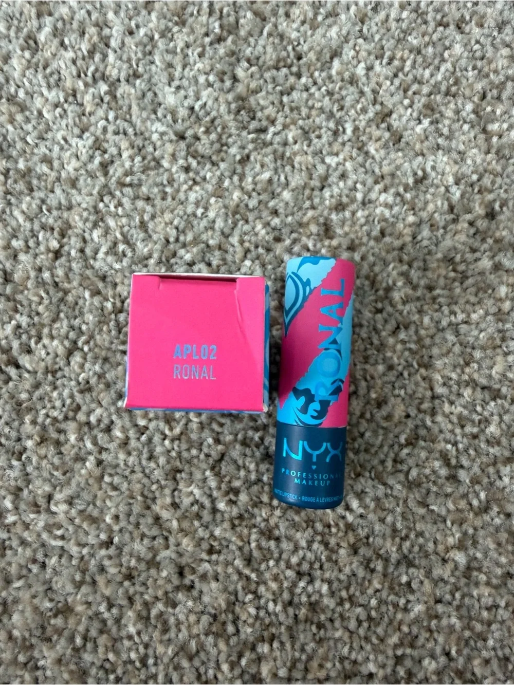 NYX Avatar Lipstick in Hot Pink Ronan